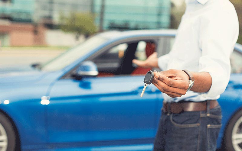 車は購入よりもサブスクがおすすめ!車のサブスク「カーリース」とは