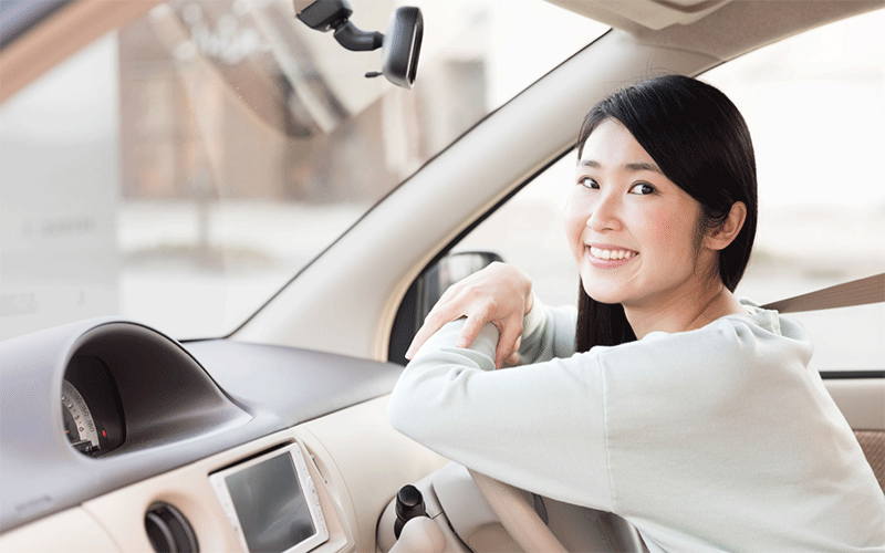 サブスクで憧れの新車を運転