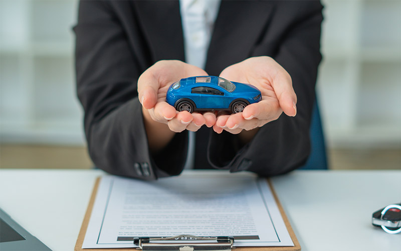 カーリースの契約満了後、必要な手続きは?車はどうなる?